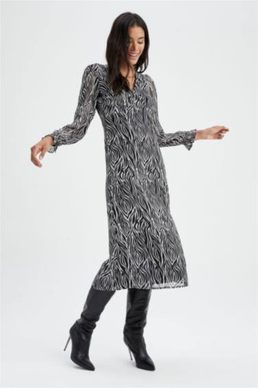 a сызығы жануар v жаға ұзын жеңді Ұзын жеңді тоқылған көйлек