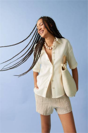 شورت قصة عادية بخصر عادي