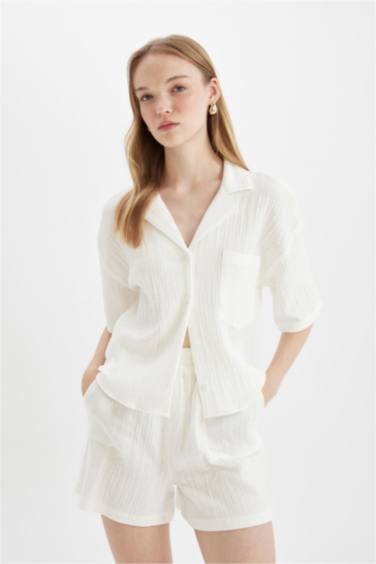 Short en mousseline taille normale à coupe régulière