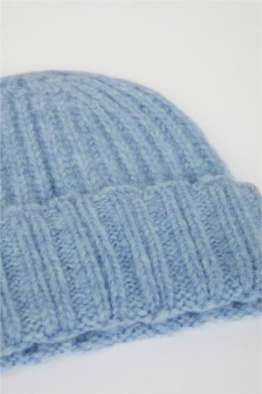 ايس تريكو كاب حريمي