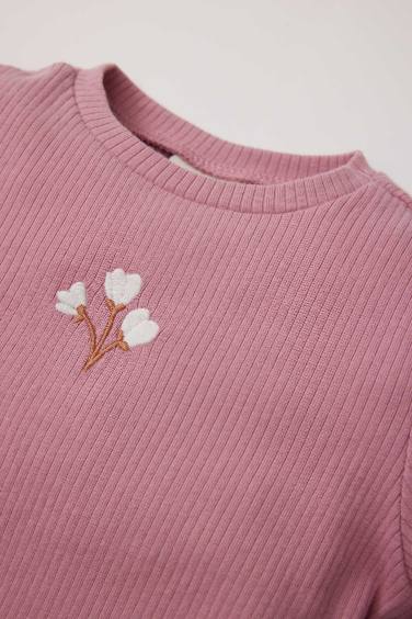 طقم تيشيرت بناتي مطبوع بأكمام طويلة و سروال