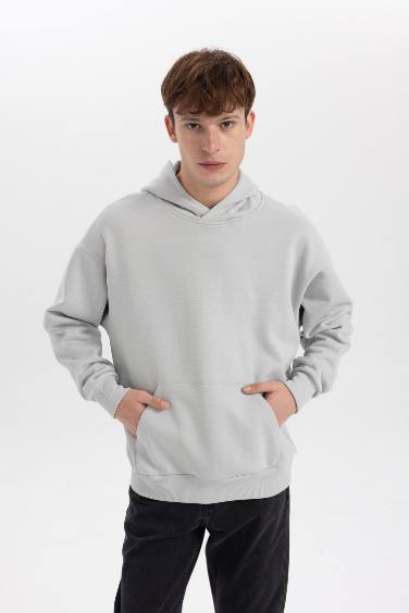 Oversize Fit Long Sleeve Sweatshirt