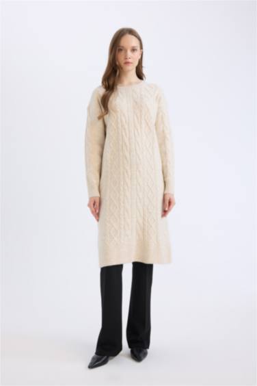 فستان ميدي تريكو كم طويل قصة عادية برقبة مستديرة