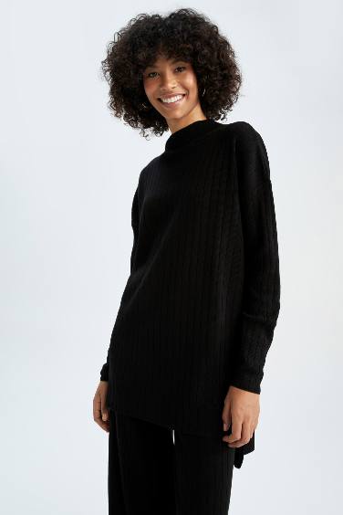 Regular Comfort Fit Crew Neck Tunic