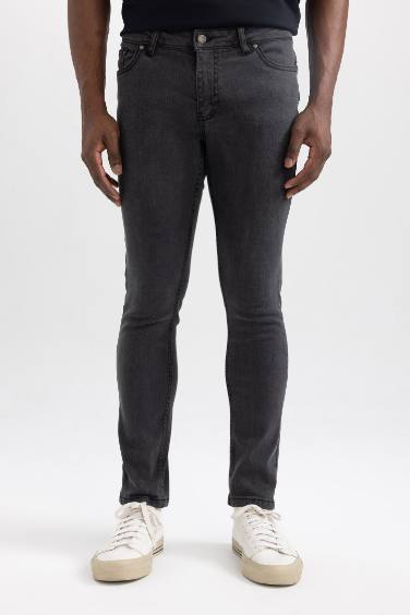 Pedro Slim Fit Slim Fit Normal Waist Narrow Leg Jeans