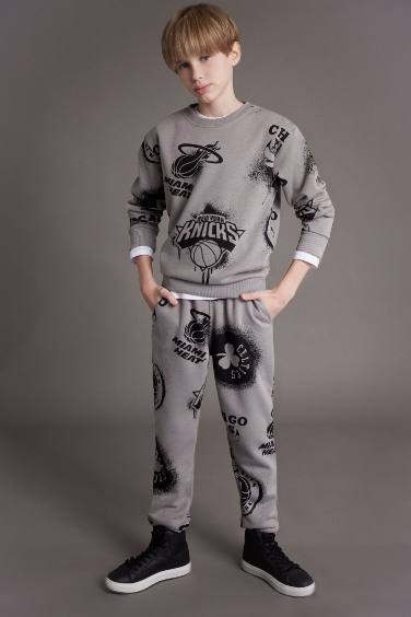 سويت شيرت اولادي قصة عادية من NBA