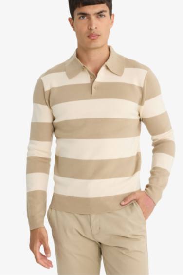 Pull en maille rayé à col polo boutonné Coupe standard
