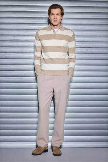 بلوفر تريكو ملون قصة عادية بياقة بولو