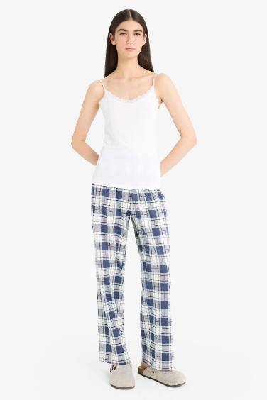 اندر شيرت قطن قصة عادية بحمالات ومفصل بالدانتيل من Fall in Love