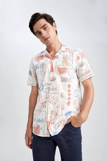 Chemise imprimée à Manches Courtes et Coupe régulière