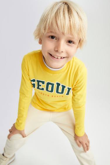 Boys Combed Cotton Regular Fit Crew Neck Long Sleeved T-Shirt