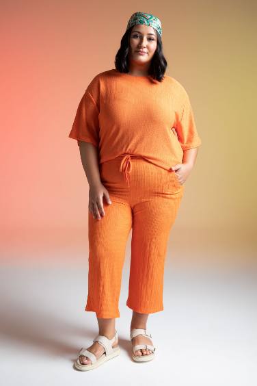 DF Plus Plus Size Capri Pocket Sweatpants