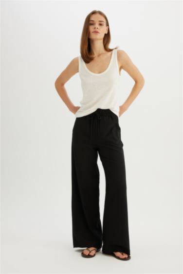 سروال واسع برجل واسع