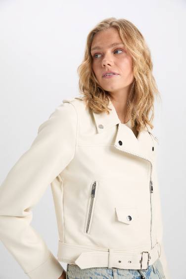 Su Geçirmez Crop Biker Ceket Suni Deri Kruvaze Yaka Fermuarlı Cepli Kemerli Mevsimlik