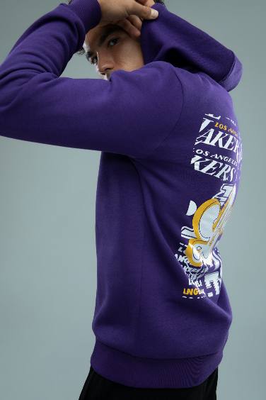 Standard Fit NBA Los Angeles Lakers Licensed Sweatshirt