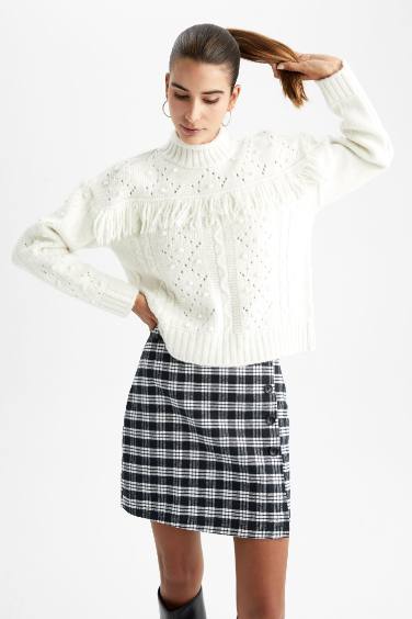 جيبة قصيرة كاروهات قصة A بخصر عادي