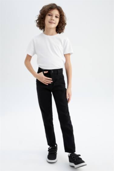 بنطلون جينز اولادي سليم فيت