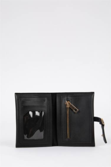 Woman Faux Leather Wallets