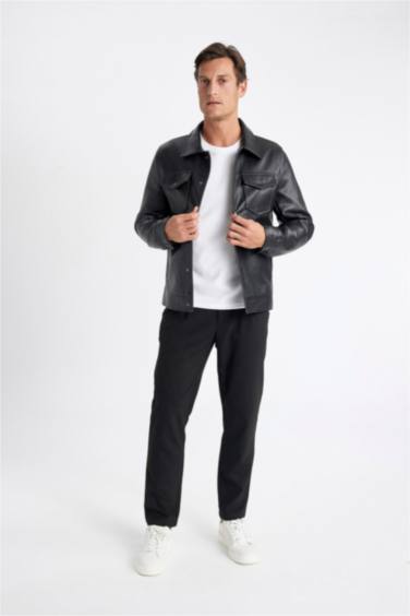 Куртка из искусственной кожи приталенного кроя