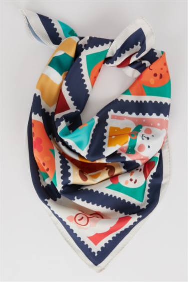 Фуляр с новогодним принтом для женщин