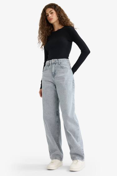 Fitted Crew Neck Ribbed Camisole Long Sleeve T-Shirt