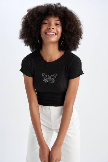 Coool Fitted Crew Neck Butterfly Printed Short Sleeve Fitted T-Shirt