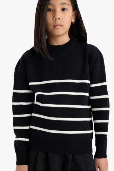 Girl Crew Neck Striped Knit Pullover