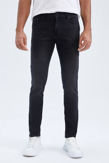 Pedro Slim Fit Slim Fit Normal Waist Narrow Leg Jeans