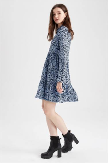 Платье мини с длинным рукавом