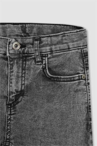 بنطلون جينز اولادي سليم فيت