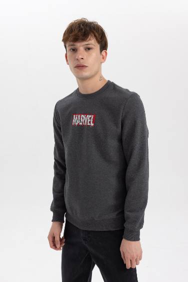 Marvel Logo Only Slim Fit Crew Neck Printed Sweatshirt