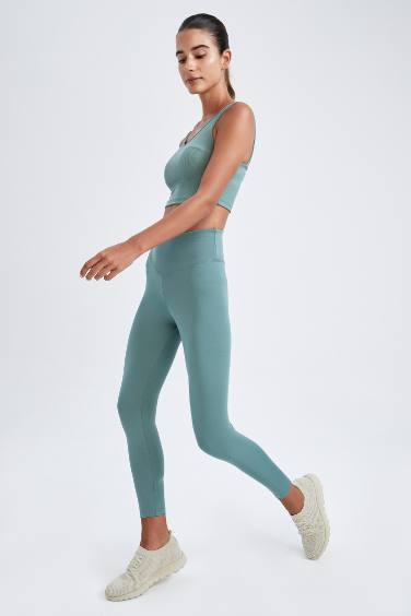 slim fit leggings