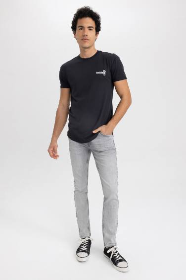 Long Muscle Fit Crew Neck Printed T-Shirt