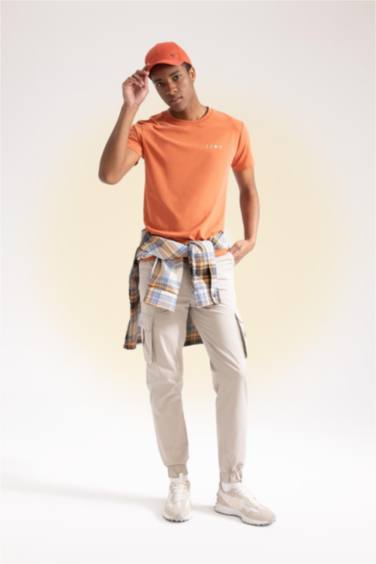 Slim Fit Crew Neck Printed T-Shirt