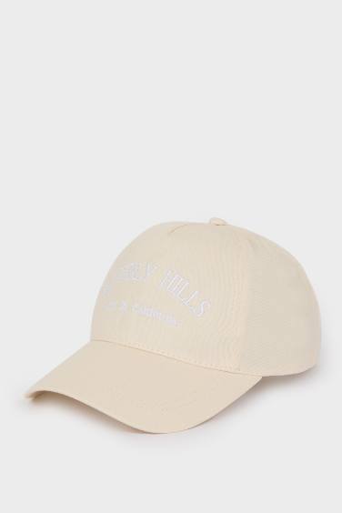 Женская хлопковая кепка с вышивкой