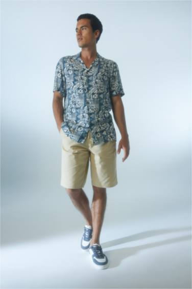 Regular Fit Apache Neck Viscose Printed Short Sleeve Shirt