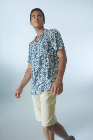Regular Fit Apache Neck Viscose Printed Short Sleeve Shirt