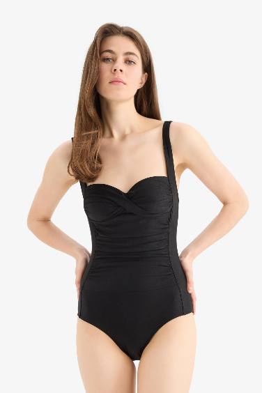 Fall in Love Regular Fit Swimsuit