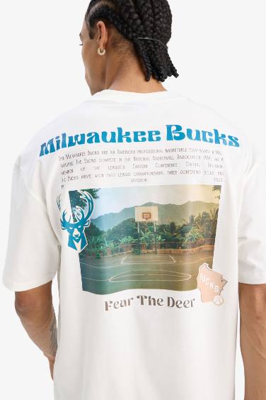 T-shirt NBA Milwaukee Bucks oversize à col rond