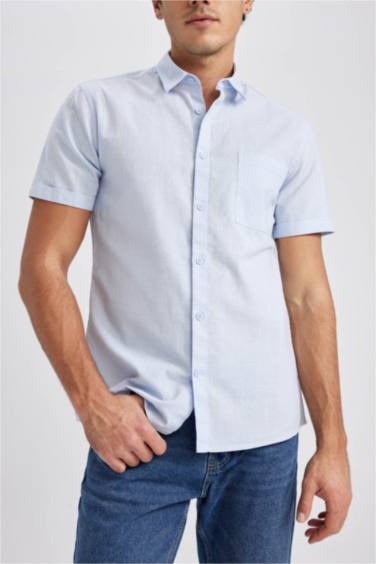 Рубашка приталенного кроя с коротким рукавом
