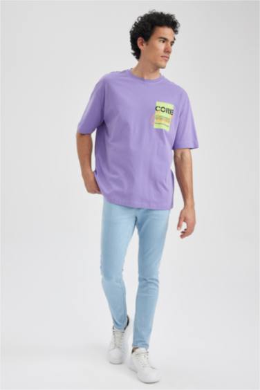 дөңгелек жаға минималл Қысқа жеңді футболка