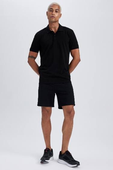 شورت سليم فيت بجيب مزدوج