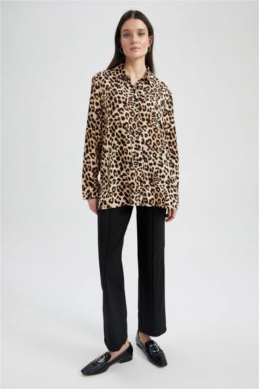 Рубашка с леопардовым принтом с длинным рукавом