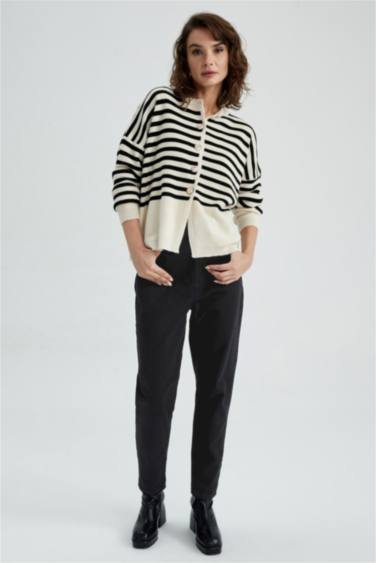 بنطلون جينز موم فيت طول الكوع