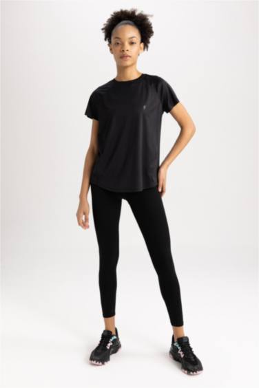 DeFactoFit Comfort Fit Crew Neck Sports T-Shirt