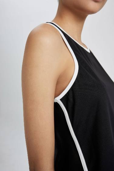 DeFactoFit Crop Slogan Printed Crew Neck Combed Sports Undershirt