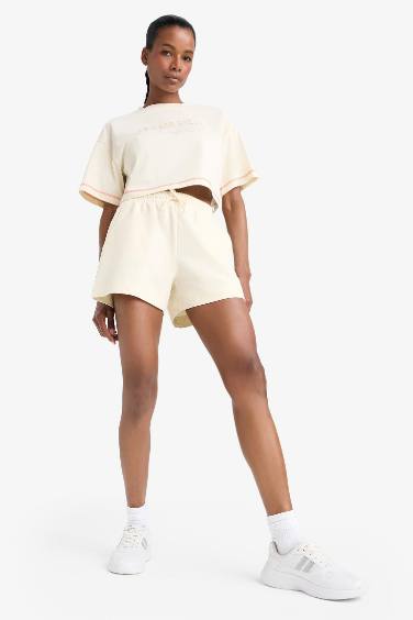 DeFactoFit Standard Fit Sports Short Leg Basic Shorts