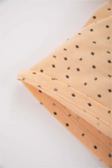 تي شيرت نص كم اولادي مطبوع قصة عادية