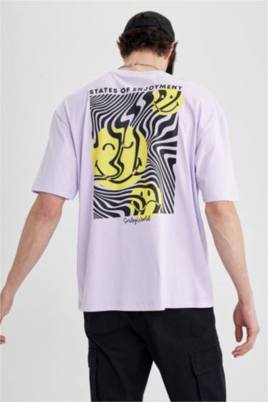 SmileyWorld Licensed Oversize Fit Crew Neck Printed T-Shirt