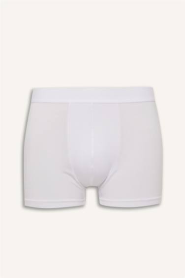 بوكسر بريميوم قصة عادية